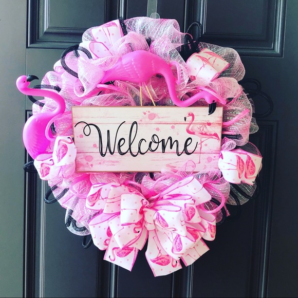 Hand Crafted Other - Hand Crafted Flamingo Wreath